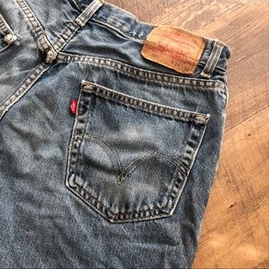 Levi’s Cut Off Distressed Shorts